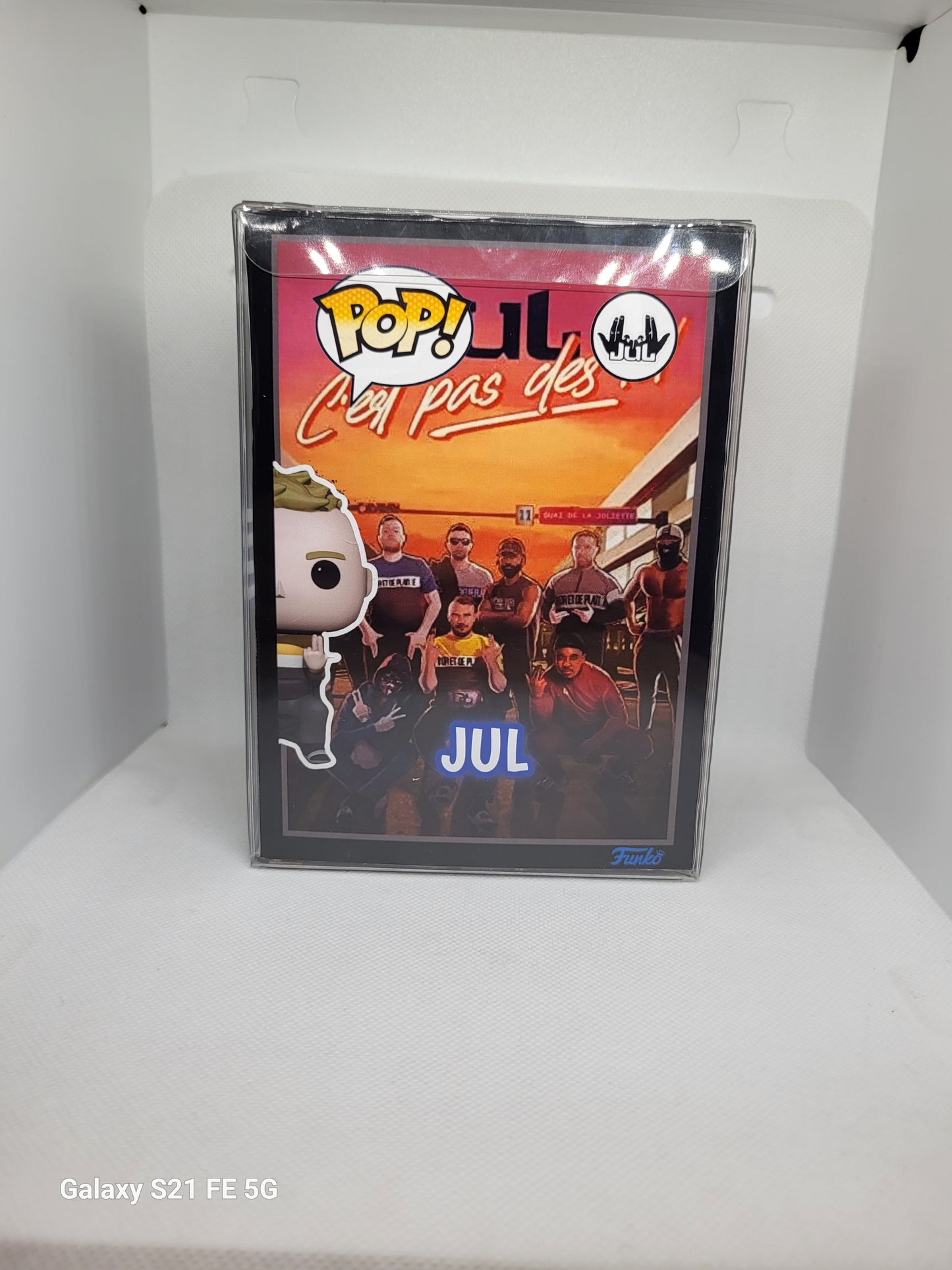 Funko pop jul " c'est pas des lol "