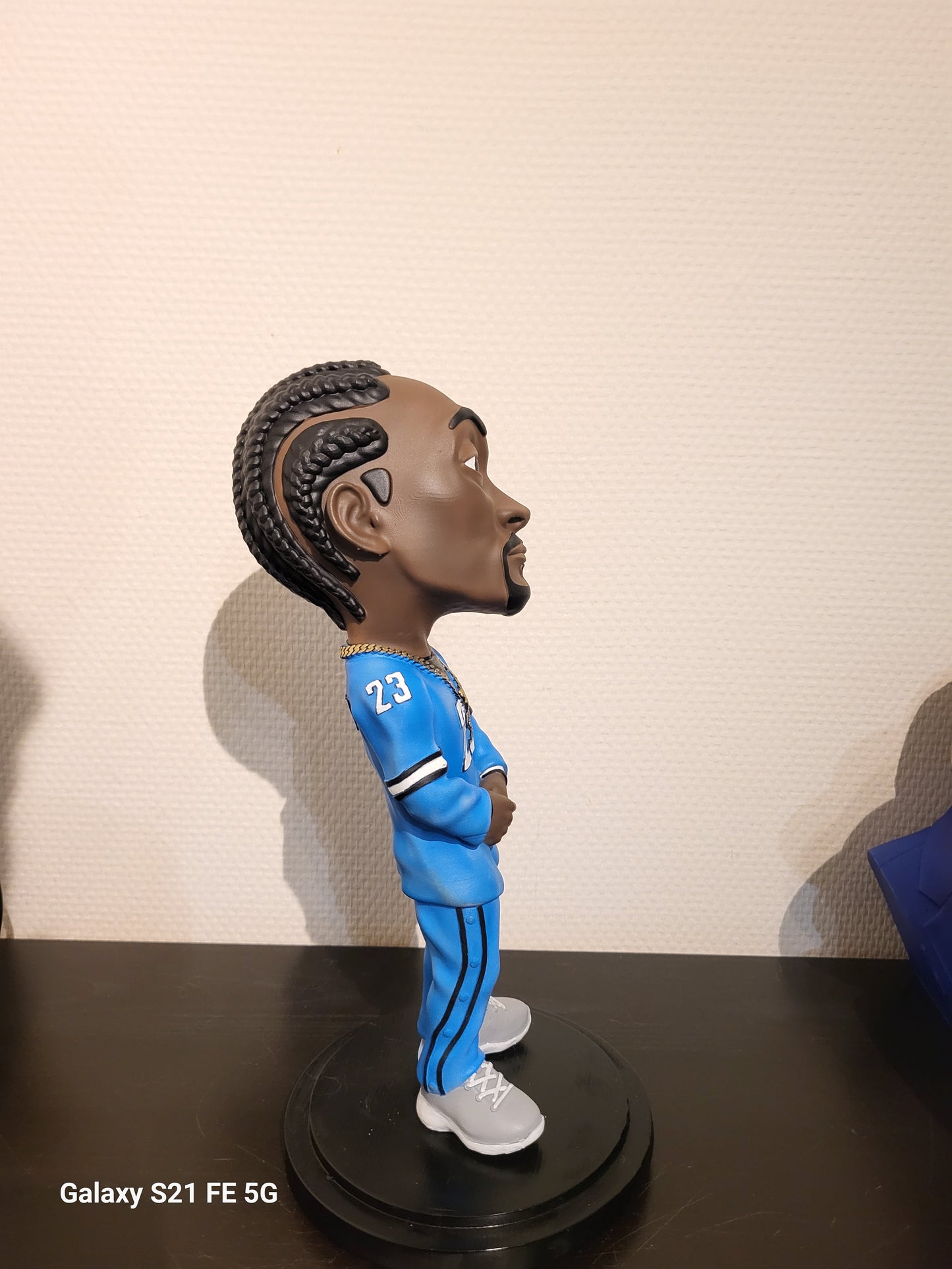 Figurine snoop dogg