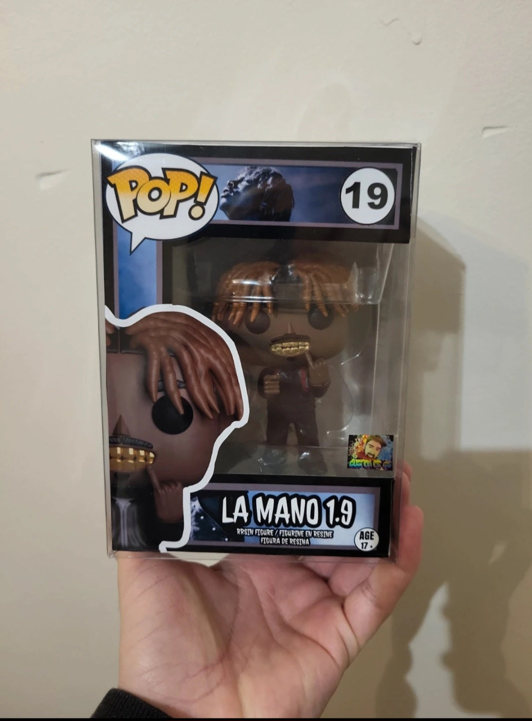 Funko pop la mano 1.9
